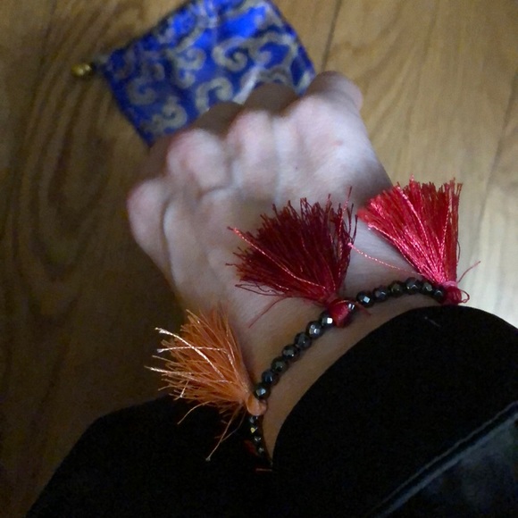 LOYDA NWOT Flaca NYC Tassel Brackets (sold as set) - Picture 6 of 6